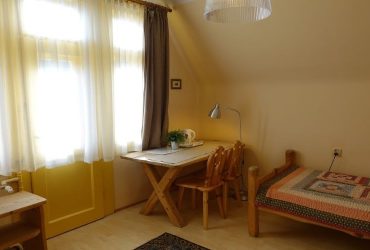 Two Rooms Suite