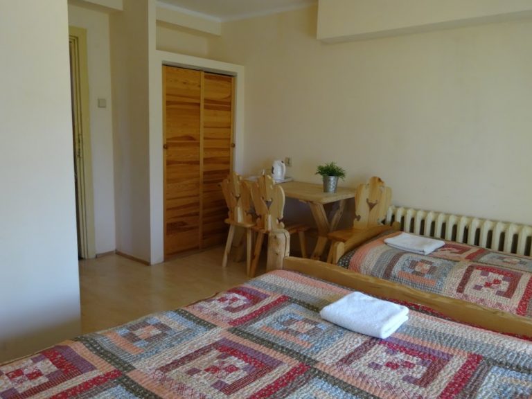 Room w/Veranda